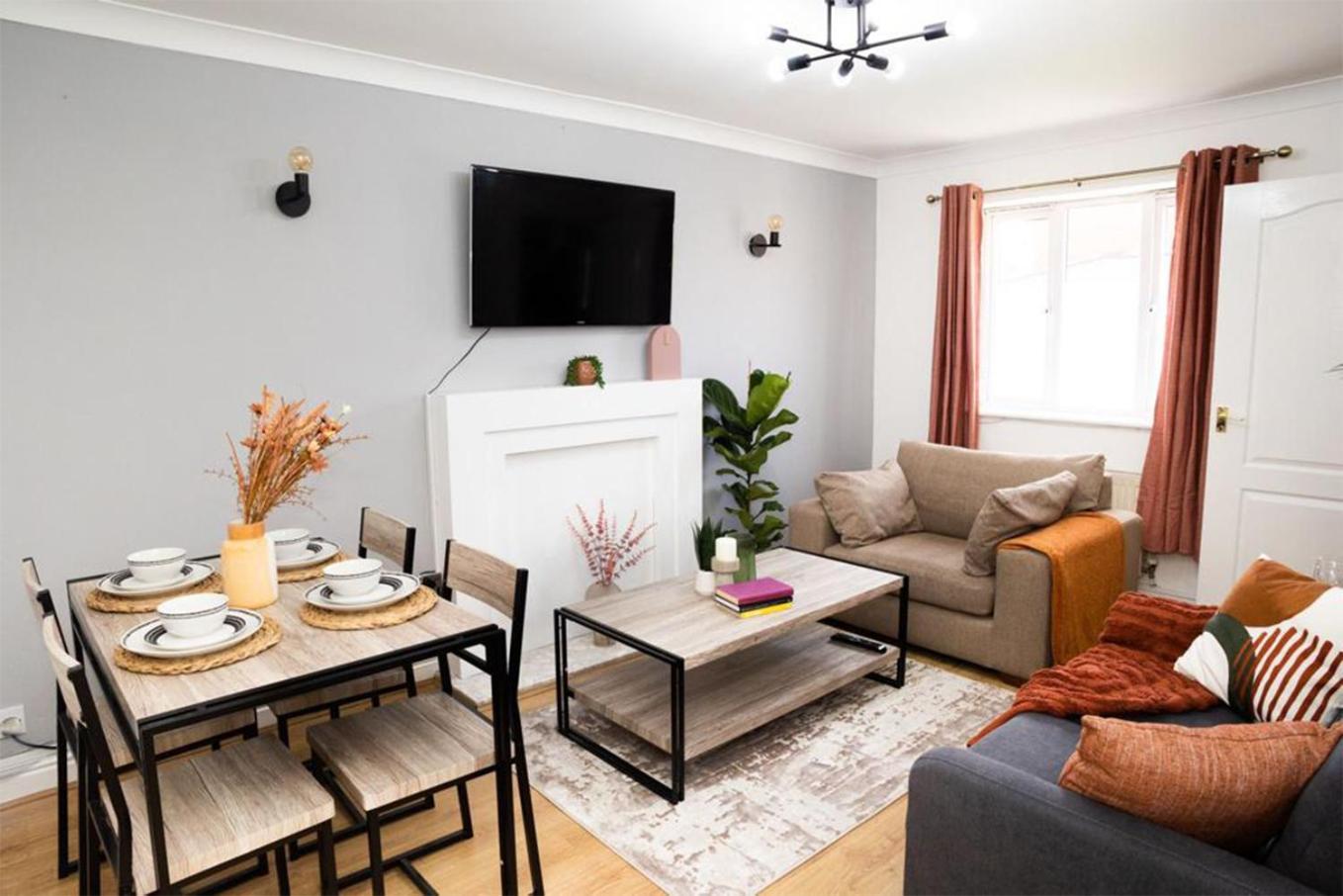 Haydock Cozy 2-Bedroom Home With Free Parking Exterior photo