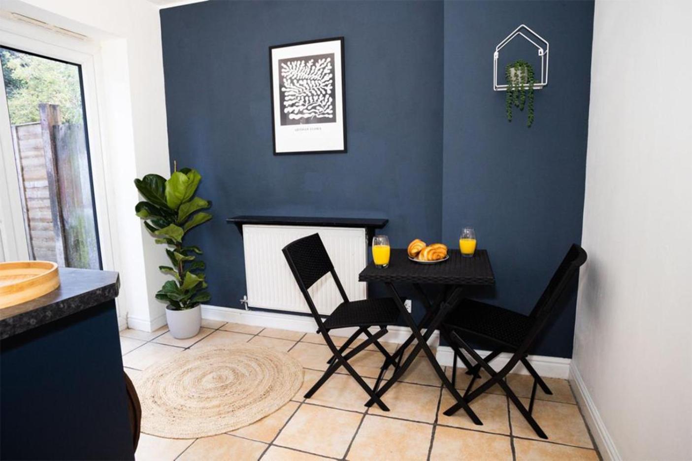 Haydock Cozy 2-Bedroom Home With Free Parking Exterior photo
