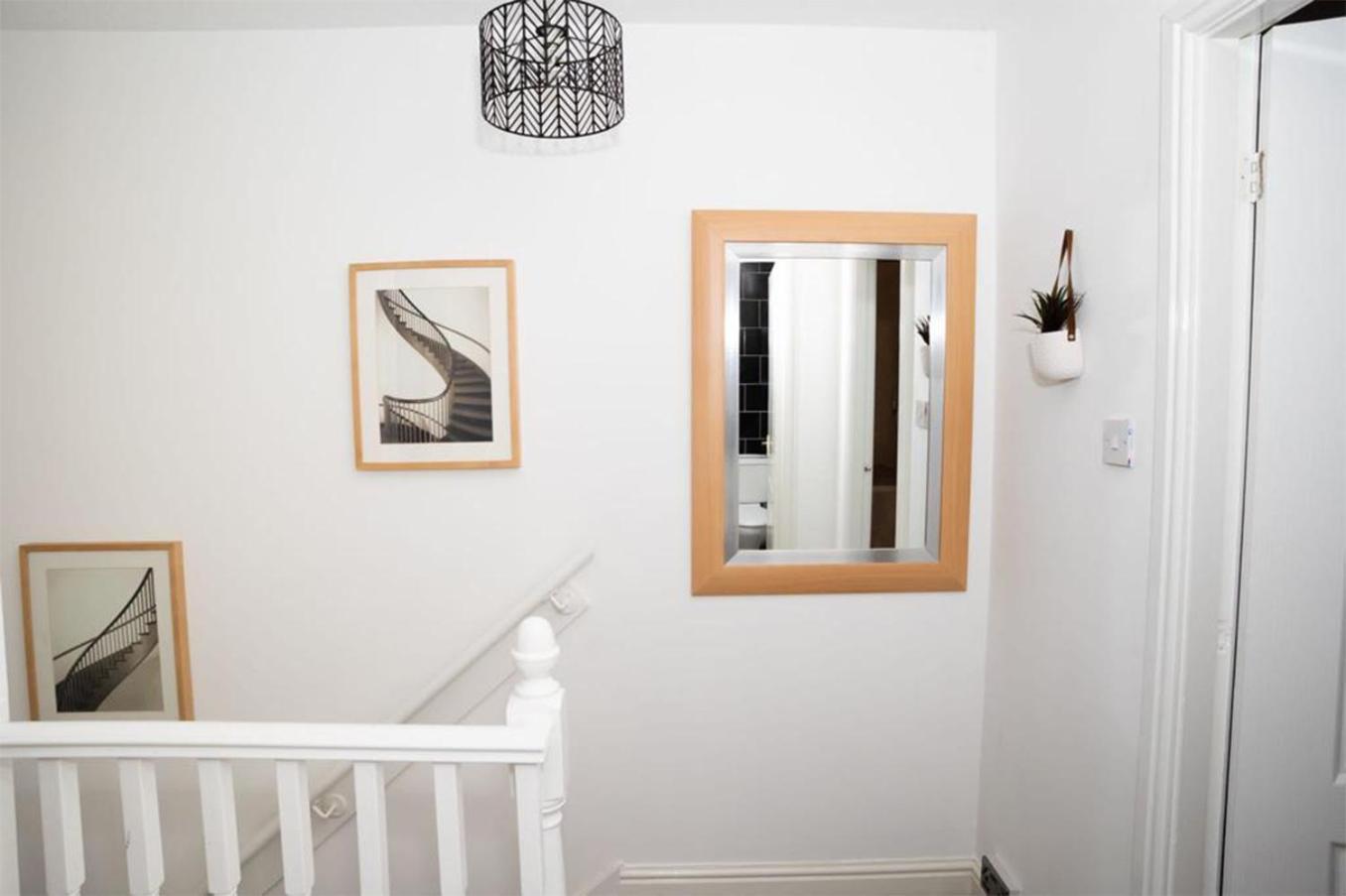 Haydock Cozy 2-Bedroom Home With Free Parking Exterior photo